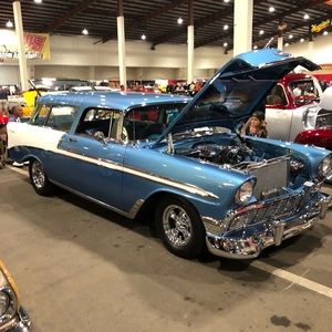 Meet your Posher, Dennis